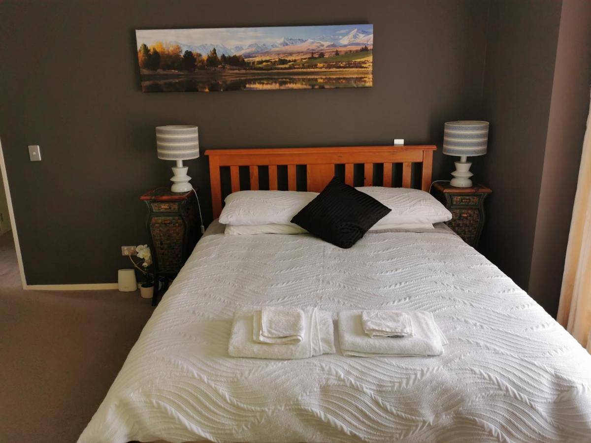 Lake Taupo Holiday Home المظهر الخارجي الصورة