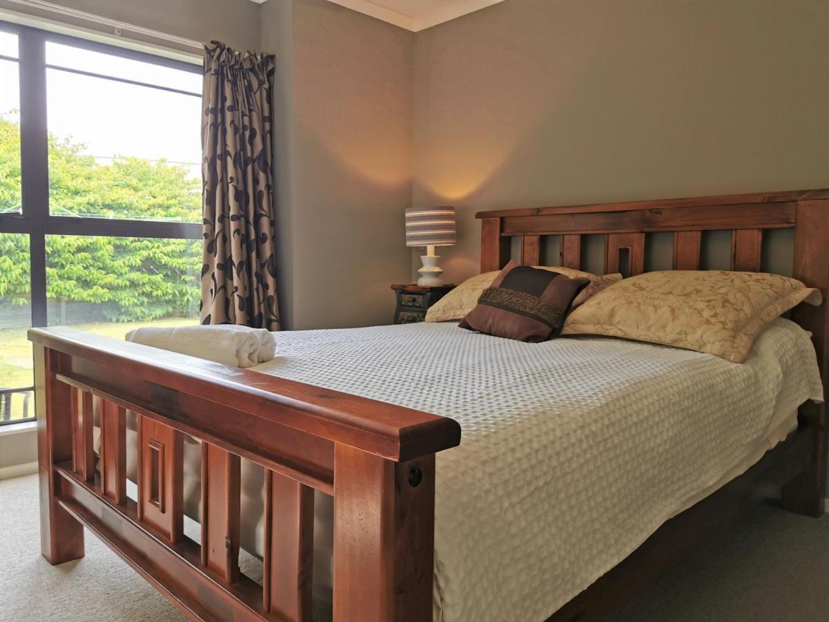 Lake Taupo Holiday Home المظهر الخارجي الصورة